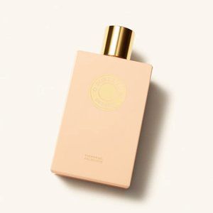 Burberry Goddess Shower Gel for Women 200mlPrice $63.00  $63.00